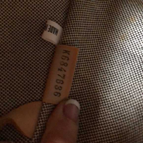 Dooney & Bourke satchel and wristlet - Picture 4 of 6